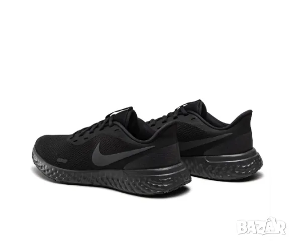 Маратонки NIKE REVOLUTION 5 номер 42 -42,5, снимка 3 - Маратонки - 48871670