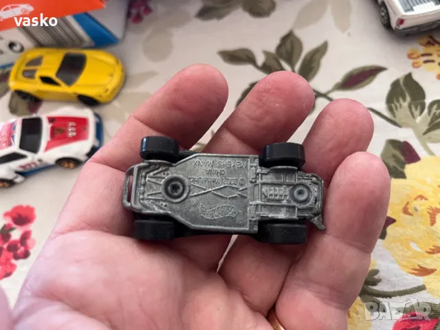 Hotwheels 2000-мн.добър, снимка 6 - Колекции - 49807368