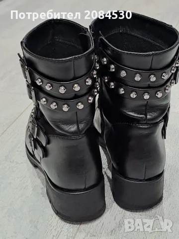 Дамски боти  N:40, снимка 2 - Дамски боти - 49568431