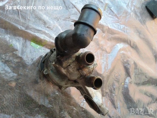 Водна помпа за Голф 3 GTI , снимка 3 - Части - 28829263
