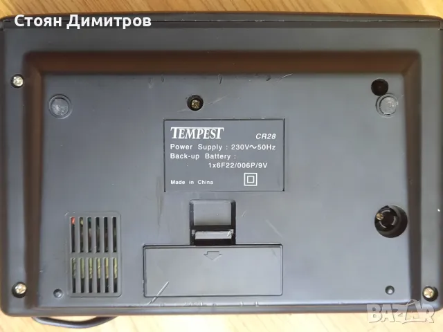 AM/FM радиочасовник Tempest CR28, снимка 3 - Радиокасетофони, транзистори - 50174447