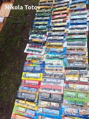 Продават се бирени камиончета и метални колички , снимка 3 - Колекции - 53436328