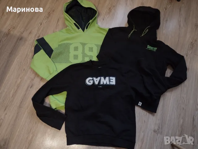 Зелен суичър + подаръчни , снимка 4 - Детски анцузи и суичери - 49455101