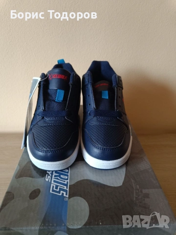 Кецове Маратонки с колелца детски обувки Sidewalk 30 номер, снимка 4 - Детски маратонки - 53603793