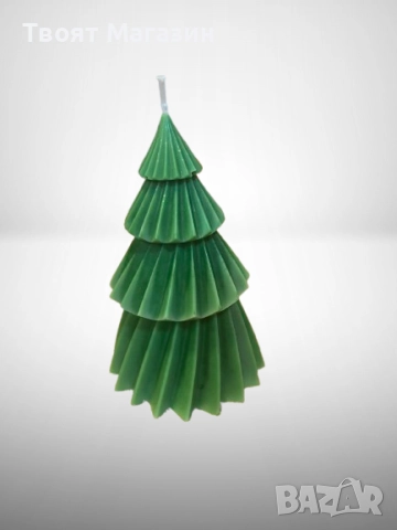 Елегантна ръчно изработена соева свещ "Коледна елха" (13 см) – За чисто горене и празничен уют, снимка 3 - Арт сувенири - 52641858