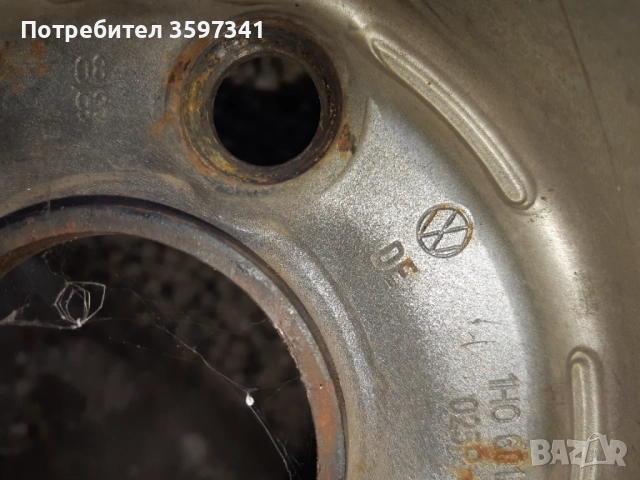 Голф 3 две зимни гуми 195/65/15 и 3 джанти, снимка 10 - Гуми и джанти - 52042415