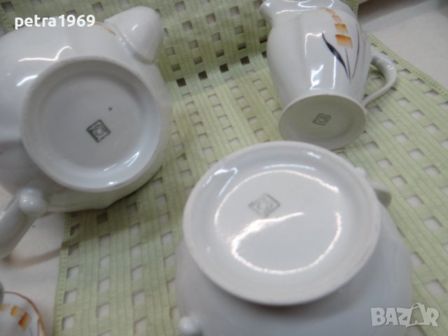 Порцеланов сервиз за кафе на "Изида", снимка 13 - Сервизи - 44113015