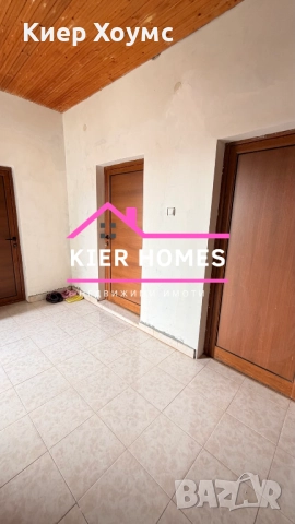 Двуетажна къща в кв.Черноконево,гр.Димитровград, снимка 6 - Къщи - 51999413