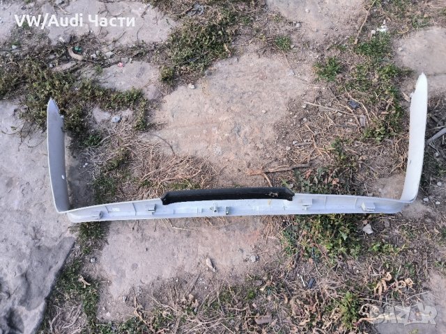 Кора капак багажник за Голф 4 VW Golf 4 1J6867603E 1J6 867 603 E, снимка 2 - Части - 43596169