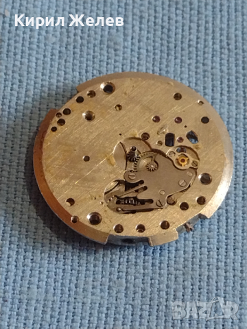 Части за часовници механизми три броя за КОЛЕКЦИЯ ЧАСТИ 43664, снимка 8 - Други - 44873345