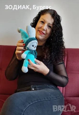 Зайче с Шапка - Кукла Амигуруми от Галина Ангелова, снимка 4 - Плюшени играчки - 49160605