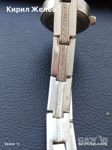 Фешън модел дамски часовник GUCCI QUARTZ JAPAN MOVT нежен фин 48526, снимка 5 - Дамски - 51587561