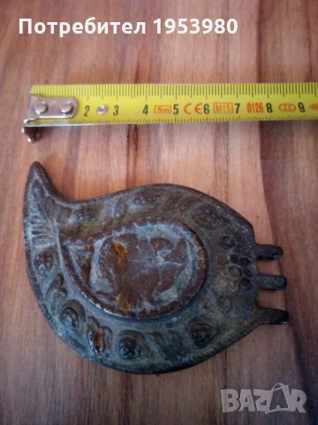 Стара бронзова пафта единичка, снимка 1