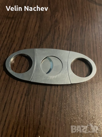 Метална гилотина (резачка) за пури – джобен модел, снимка 2 - Други - 53397732