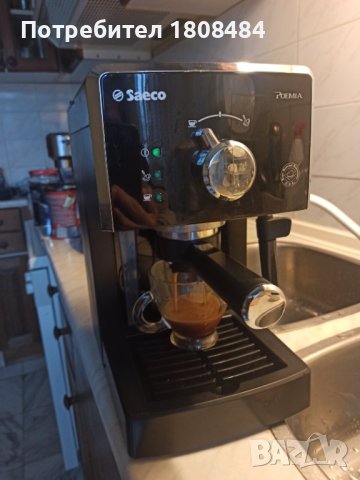 Кафемашина Саеко Поемия с ръкохватка с крема диск, направена е профилактика, работи отлично , снимка 3 - Кафемашини - 40422958