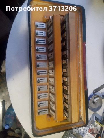 Акоордеон Делиция 96.баса ПРОДАДЕН, снимка 4 - Китари - 52354346