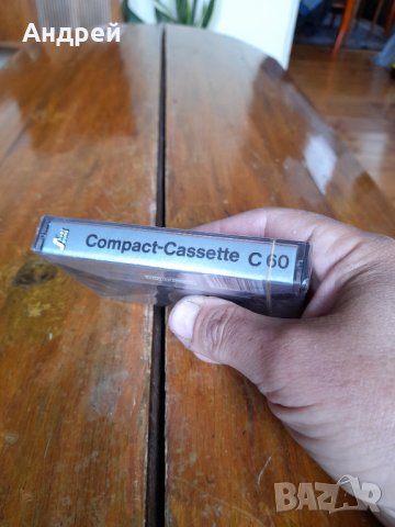 Стара аудио касета Sliver Sound C60, снимка 3 - Други ценни предмети - 36676558