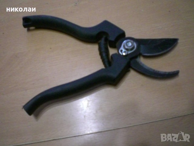 лозарска но-ца FISKARS