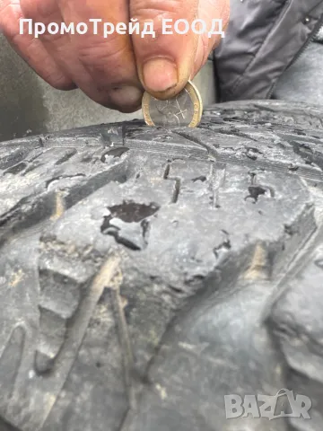 Четири броя гуми Bridgestone 235/70 R16 16” , снимка 4 - Гуми и джанти - 49959092