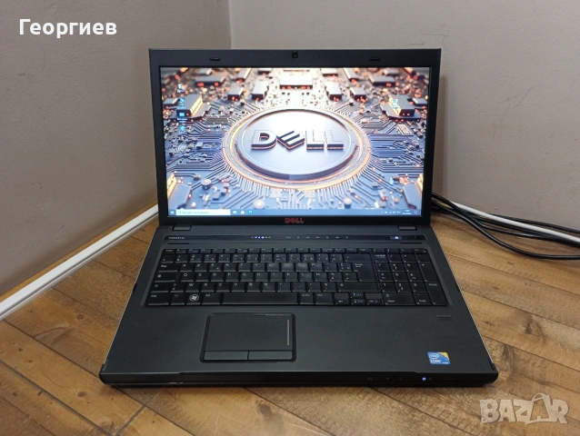 Лаптоп Dell Vostro / 17,3" 