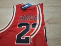 Баскетболен потник на Майкъл Джордан #Чикаго Булс #23# Mitchell&Ness!, снимка 5