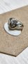 Сребърен пръстен с два броя циркони , размер на халката 18мм , снимка 5