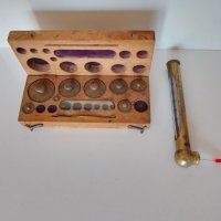 Тежести за везна и бронзов термометър, снимка 1 - Антикварни и старинни предмети - 40047495