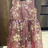 Детска флорална рокля, снимка 1 - Детски рокли и поли - 43728357