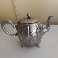 стар метален чайник, снимка 3 - Други ценни предмети - 37483485