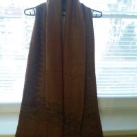 Дамски шал с ресни, снимка 5 - Шалове - 35612465