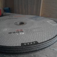 дискове за метал 240мм, снимка 1 - Железария - 35229233
