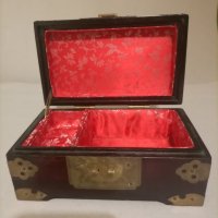 Топ Уникат-Много красива ретро старинна колекционерска кутия -ковчеже за бижута от абанос., снимка 7 - Антикварни и старинни предмети - 43676642