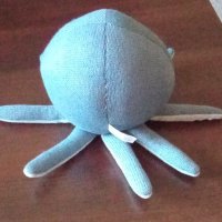 Плетен, мек октопод Sea Happy, Luna, 25x15 cм , снимка 3 - Плюшени играчки - 43775046