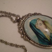медальон с висулка  икона под стъкло ДЕВА МАРИЯ Мадона, снимка 10 - Антикварни и старинни предмети - 37850032