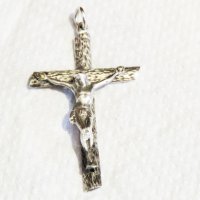 сребърно кръстче разпятие Христово и сребърен синджир , снимка 6 - Колиета, медальони, синджири - 32301605