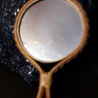 Ретро огледало , снимка 2 - Антикварни и старинни предмети - 35122625