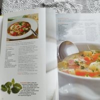 Frische leichte Küche - Свежа лека кухня германски пецепти готварска книга албум, снимка 8 - Специализирана литература - 43230723