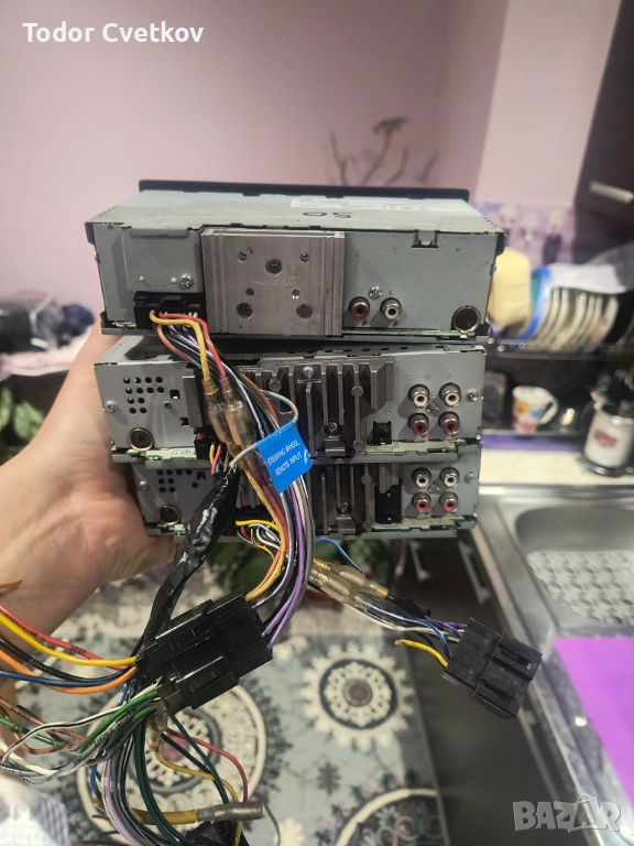 Продават се, снимка 1