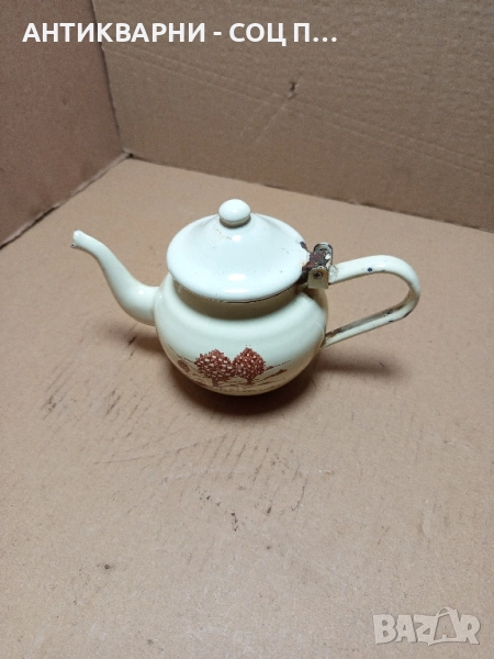 Соц Старо Малко Емайлирано Чайниче Чайник. , снимка 1