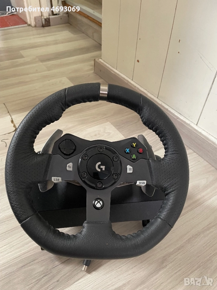 Продавам Logitech G920 Driving Force + скоростен лост и педали, снимка 1