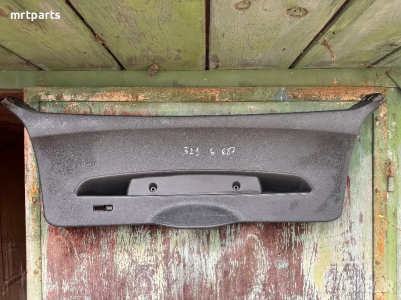 Кора за багажник за BMW E87 , снимка 1