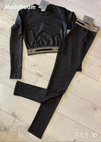 Дамски комплект , снимка 1