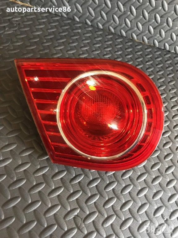 Вътрешна лява стоп светлина за KIA Opirus 3.5 (2006) 92401-3F, снимка 1