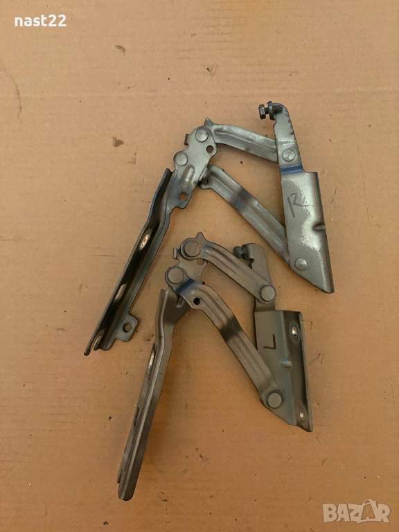 Панти за преден капак  Фолксваген Голф 5 VW/GOLF5 хечбек, снимка 1