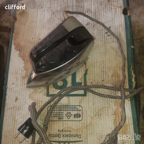 Стара работеща ютия, снимка 1