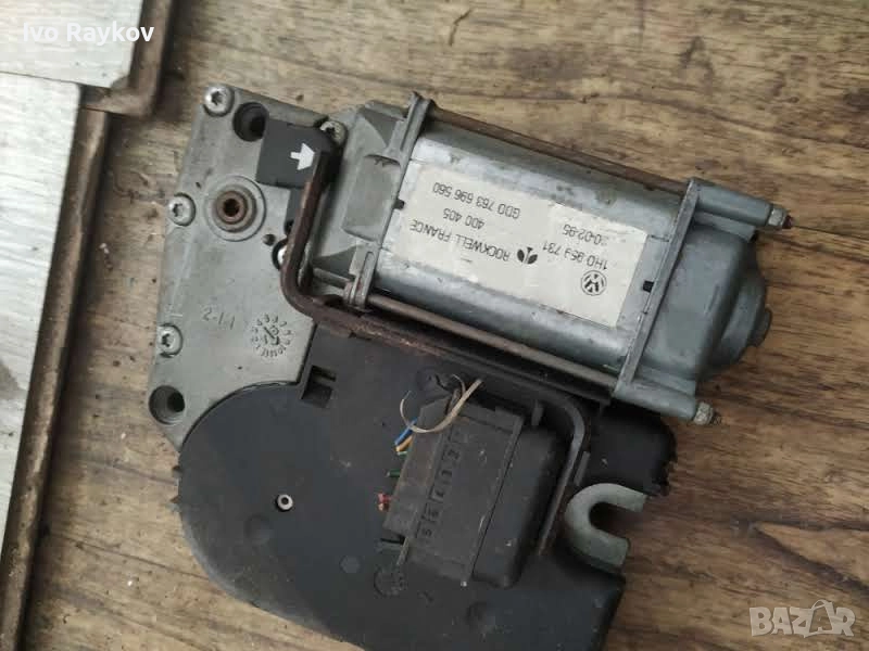 Моторче шибедах 1H0959731 за VW Golf III, снимка 1