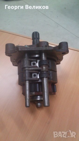 Редуктор ВОМ,вал скор.кутия Нива,вилки скор.кут.МТЗ, снимка 1