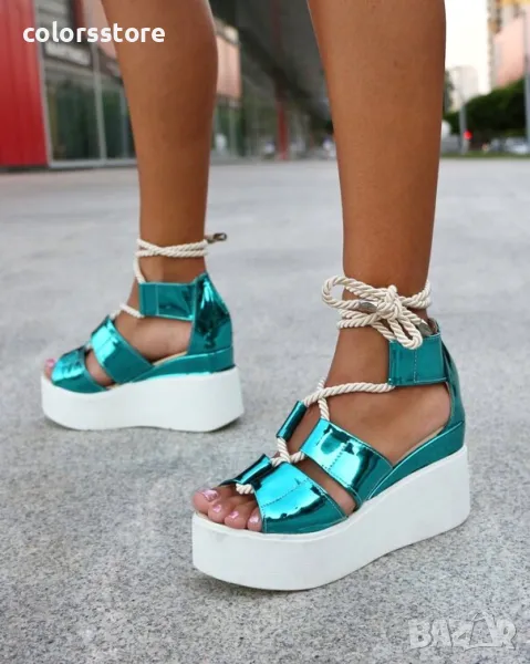 Сандали на платформа - зелено преливащо лак - 311, снимка 1