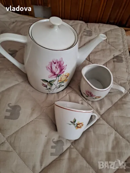 Порцеланов сервиз , снимка 1