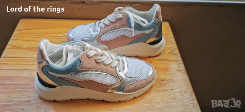 Оригинални маркови дамски сникърси LA FILLE DES FLEURS - 37 номер, снимка 1